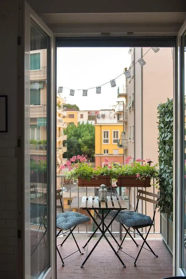 Verona Uptown Mood Apartment 0*,  イタリア