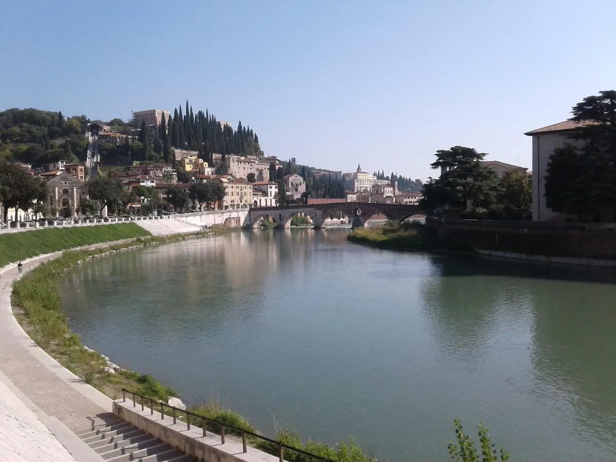 Verona Uptown Mood Apartment